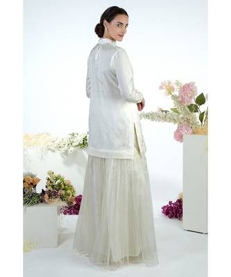 White  3D Floral Hand Embroidered Short Kurta and Gharara Set 2