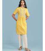 Band Collar Embroidered Palcket Short Sleeve Kurta With Pant