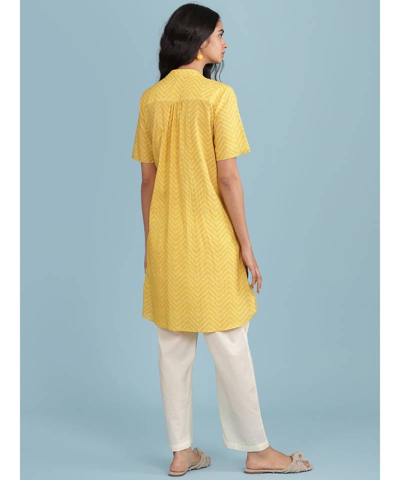 Band Collar Embroidered Palcket Short Sleeve Kurta With Pant