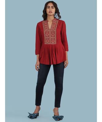 Short Sleeve Round_Neck Printed Top With Gathers At Waist 1