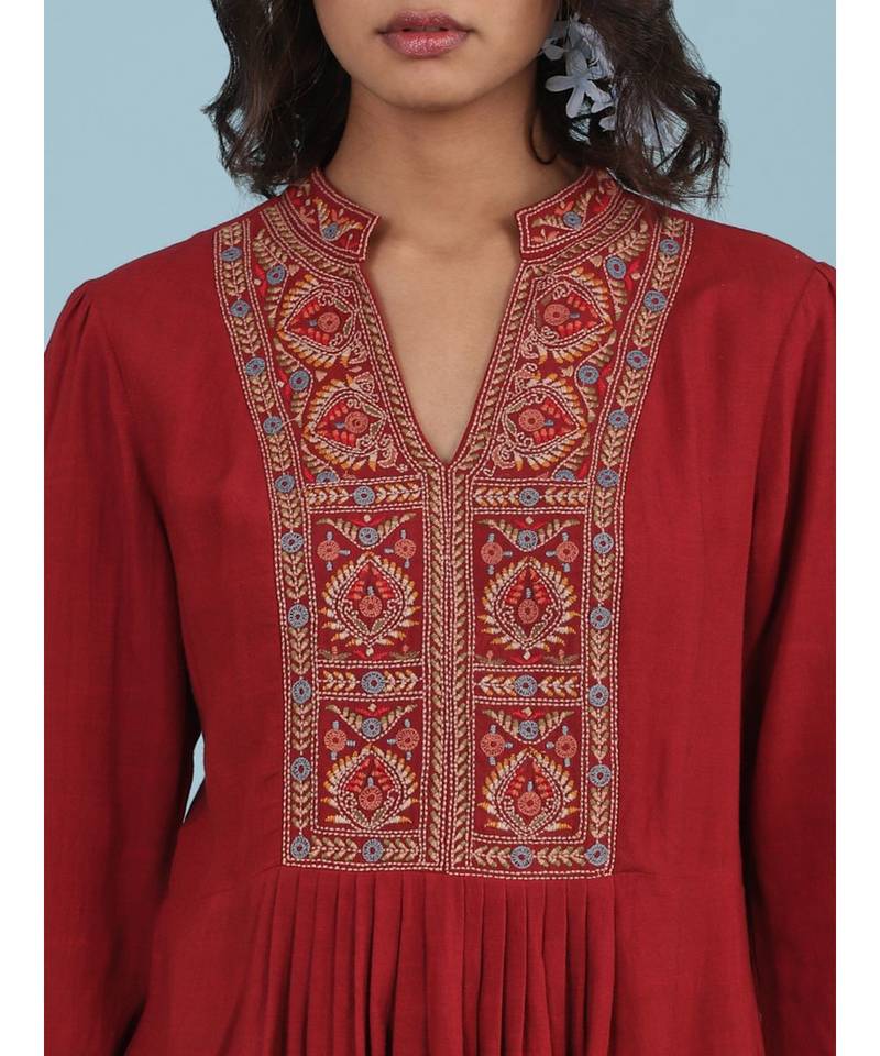 Short Sleeve Round_Neck Printed Top With Gathers At Waist