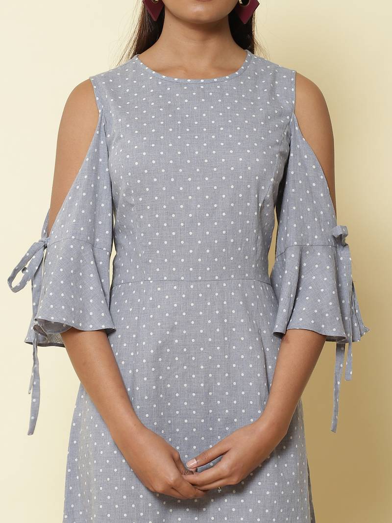 Round Neck Half Sleeves Solid Short Dress