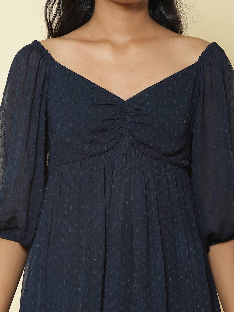 Sweetheart Neck 3/4Th Sleeves Solid Short Dress