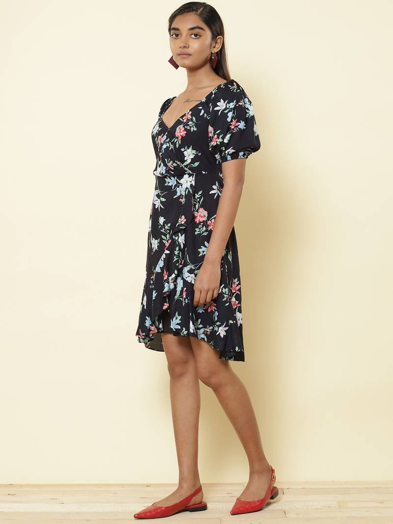 Sweetheart Neck Half Sleeves Printed Short Top