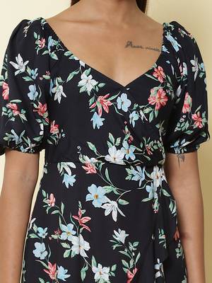 Sweetheart Neck Half Sleeves Printed Short Top 6