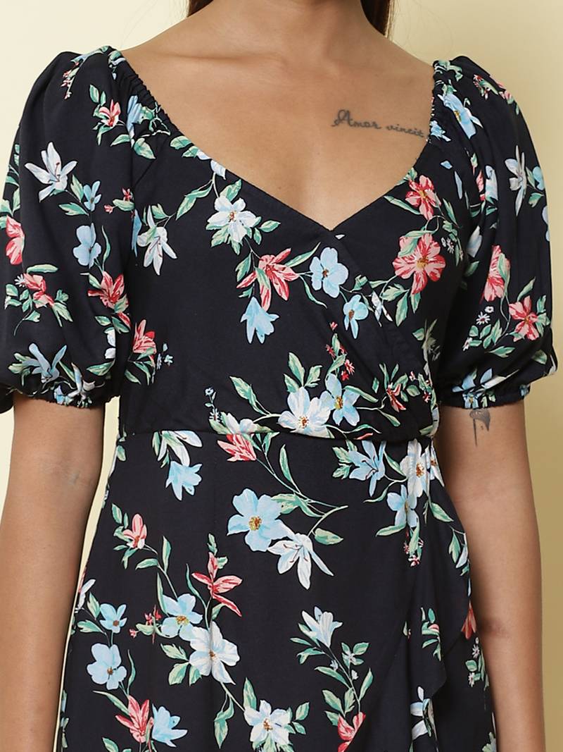 Sweetheart Neck Half Sleeves Printed Short Top