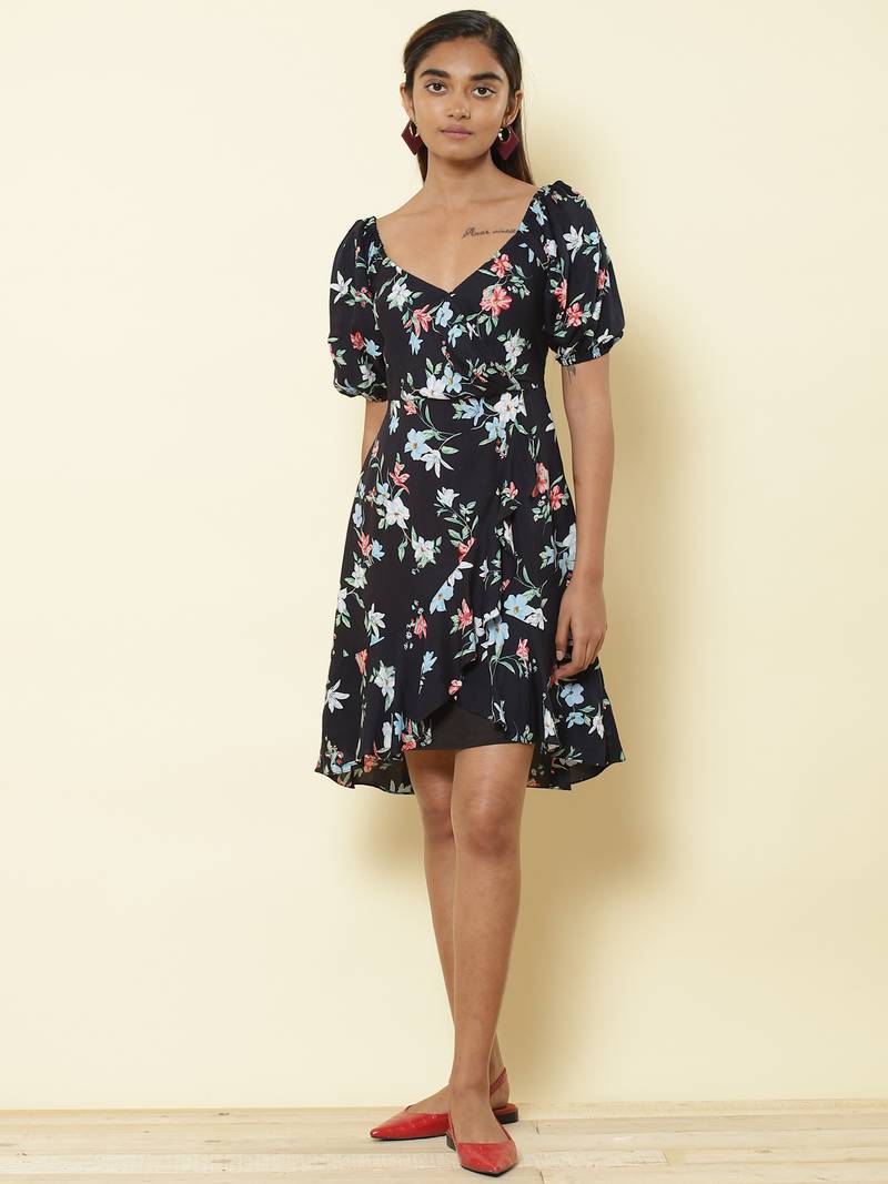 Sweetheart Neck Half Sleeves Printed Short Top