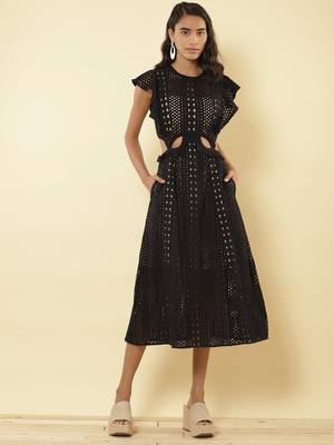 Round Neck Sleeveless Solid Long Dress 2