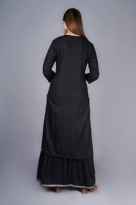 PeerShah Women Kurta and Sharara 2