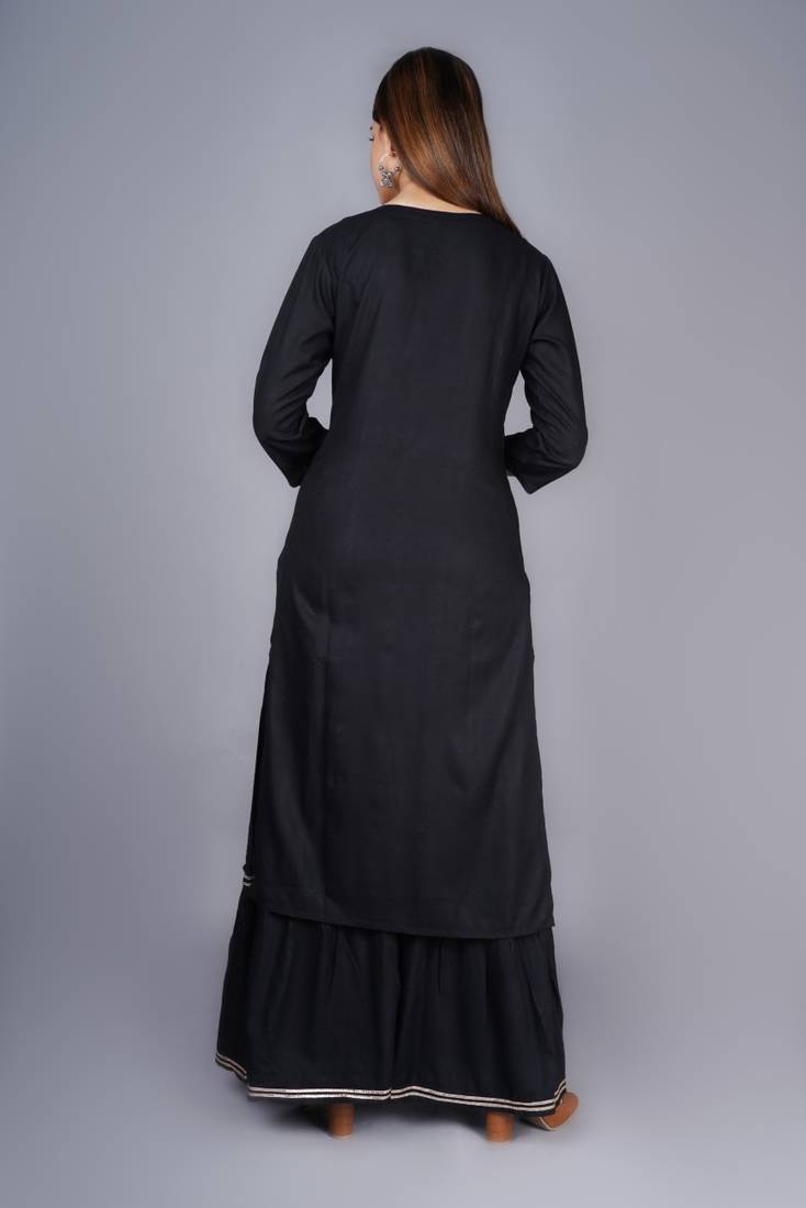 PeerShah Women Kurta and Sharara