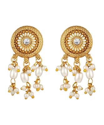 Wedding wear Gold toned Kundan Pearl Studded Necklace Set for Women and Girls 4
