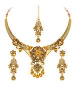 Unique Gold toned Choker Necklace Set for Women and Girls