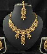 Golden Kundan CZ Pearl Indian Bollywood Style Jewellery set