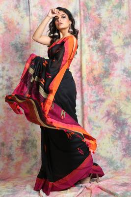Black cotton handloom saree with dual border 2