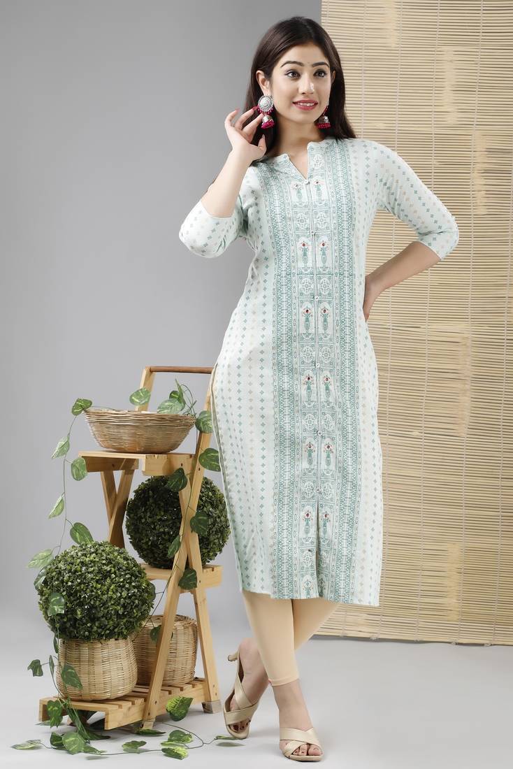 Women Printed Mirror Worked Rayon Slub Straight Kurta