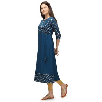 Women Printed Poly Crepe Straight Kurta  (Blue) 3