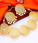 Gold pearl necklace-sets