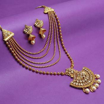 Gold pearl necklace sets 1