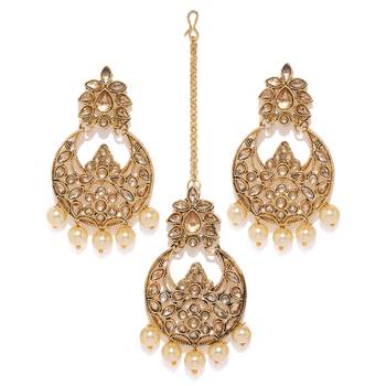 Gold pearl earrings 1