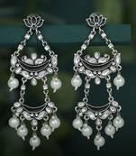 Black pearl earrings