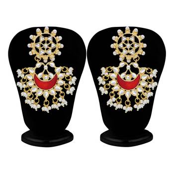 Red pearl earrings 4