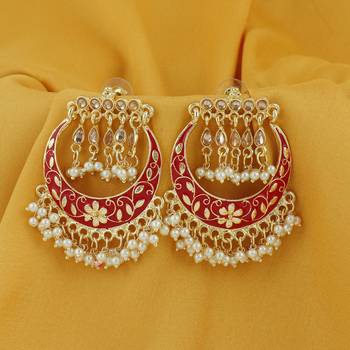 Red pearl earrings 3