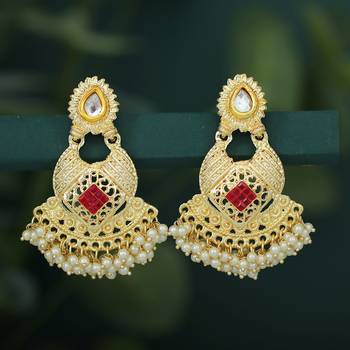 Pink pearl earrings 1