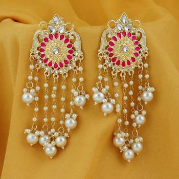Pink pearl earrings 3