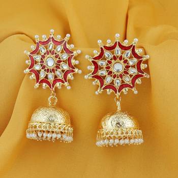 Red pearl earrings 3