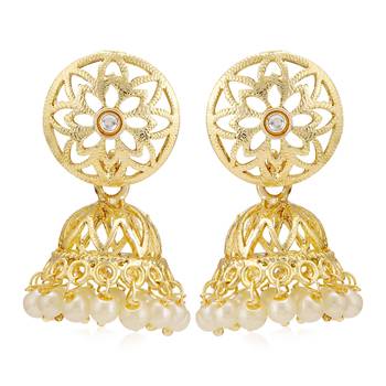 Gold pearl earrings 2