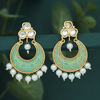 Green pearl earrings 1