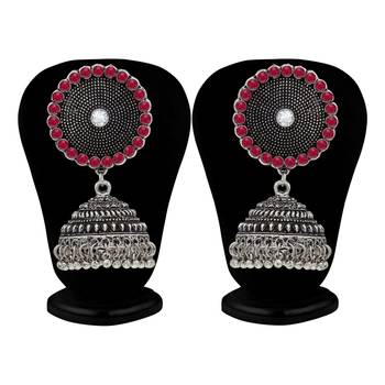 Red pearl earrings 4