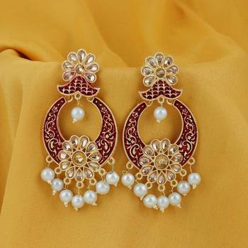 Red pearl earrings 3