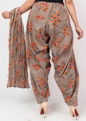 Women Grey Printed Patiala with Dupatta Cotton (Free Size) 4