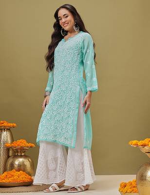 Hand Embroidered Green Georgette Lucknow Chikankari Women Kurta With Slip 3