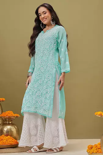 Hand Embroidered Green Georgette Lucknow Chikankari Women Kurta With Slip