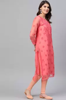 Hand Embroidered Peach Georgette Trendy Lucknowi Chikankari Women Kurta With Slip