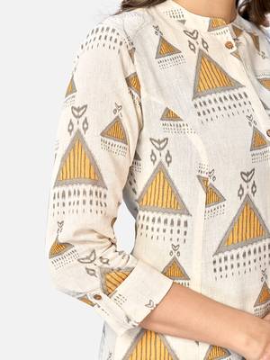 Women's Printed A-Line Cotton Off White Kurta 6