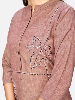 Women's Solid & Hand Work Straight Rayon Brown Kurta 6