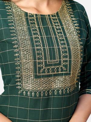 Women's Sequence & Checked Straight Cotton Green Kurta,Pant & Dupatta 6