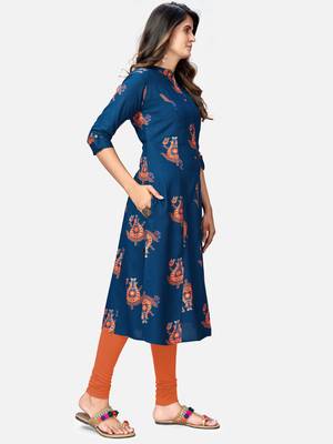 Women's Foil Printed A-Line Rayon Blue Kurta 4