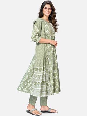 Women's Printed & Handwork Anarkali Cotton Pista Kurta With Pant & Dupatta 4