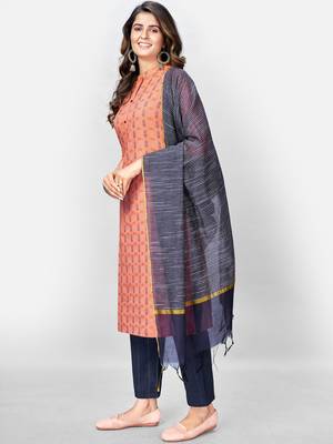 Women's Printed Straight Cotton Peach Kurta With Pant & Dupatta 4