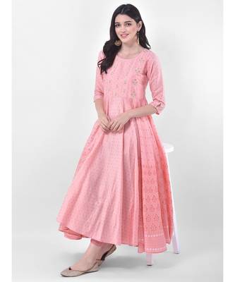 Persian Pink Embroidered Flared Kurta 4