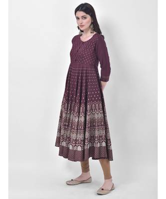 Wine Printed Flared Kurta 2
