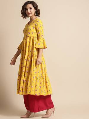 Divawalk Yellow & Magenta Printed Anarkali 3