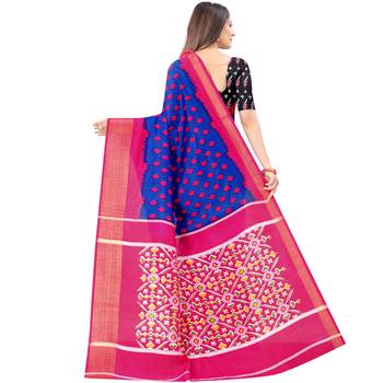 Women's Blue Ikkat Pallu Hand-block Prints Sarees With Blouse 3