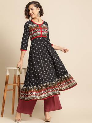Divawalk Black & White Printed Anarkali 5