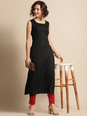 Divawalk Black Solid Sleeveless long kurta With side tassel details 5