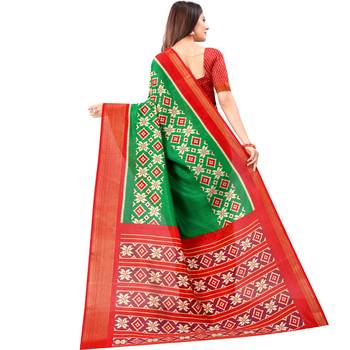 Women's Green Ikkat Pallu Hand-block Prints Sarees With Blouse 3